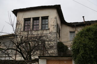 Albanian Hospitality: Understanding Besa from an Albanian