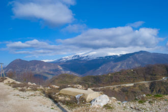 On the way to the village of Shen Gjergj