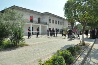Can Albania and Greece operate on reciprocal basis?