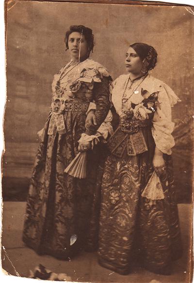 Arbëreshë women wearing the traditional gold-threaded festival costume of Piana degli Albanesi